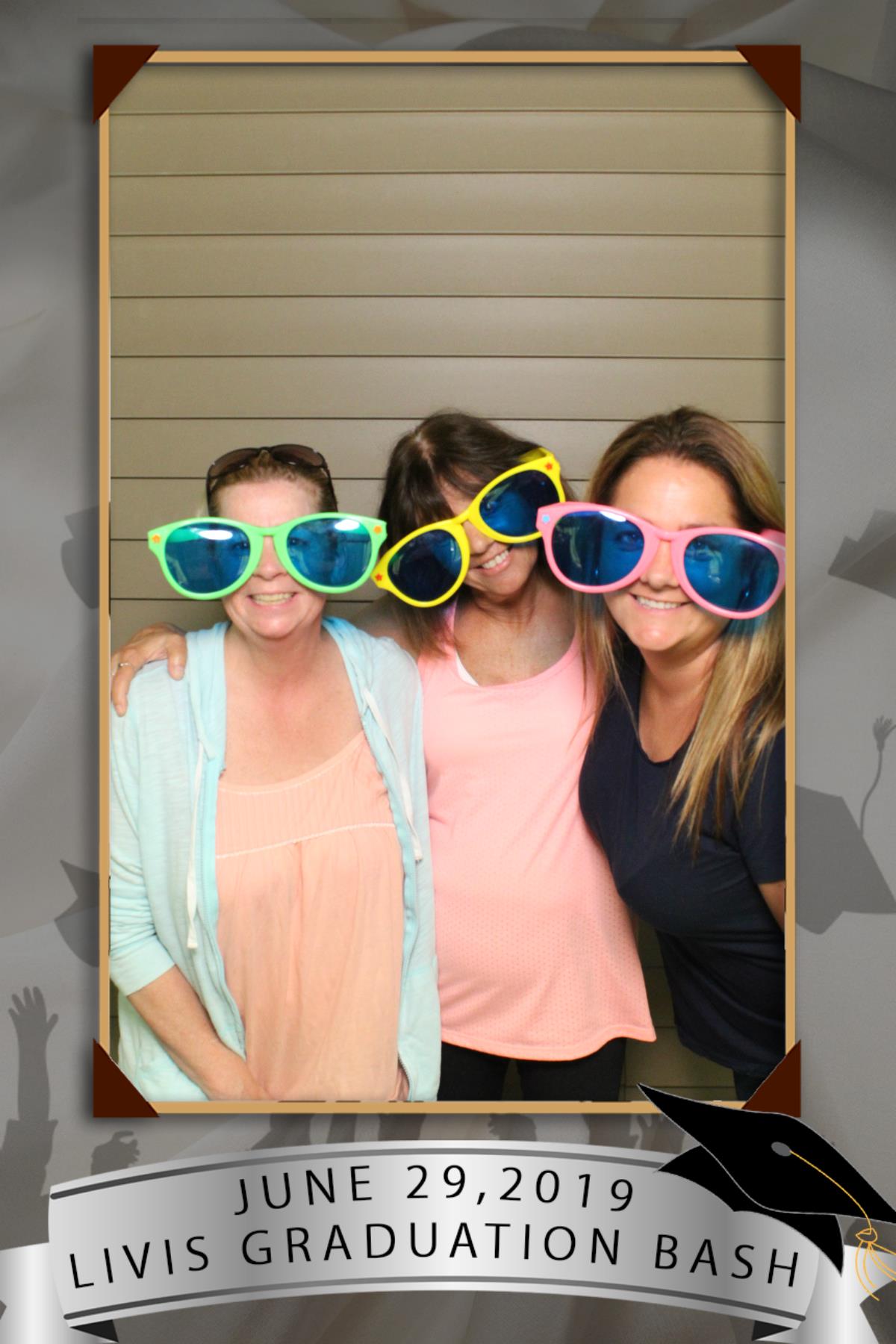 Livis graduation bash  | View more photos from the event at gallery.mainemagicmirror.com/u/MaineMagicMirror/Livis-graduation-bash